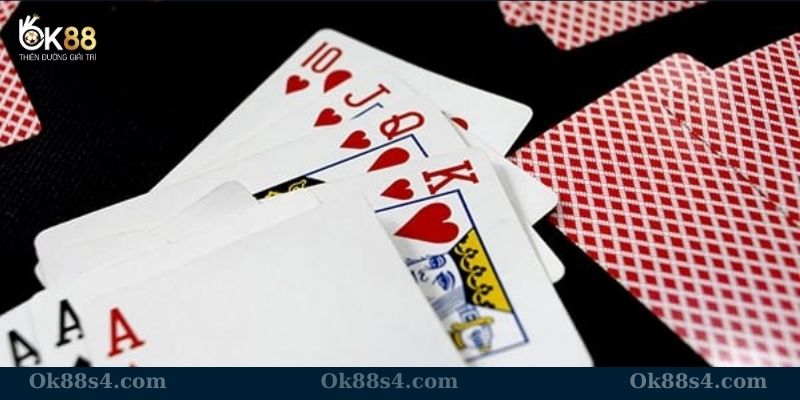 Giới thiệu game bài Phỏm trực tuyến